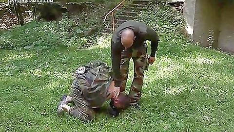 Sexy cutie and facial cumshot in the park