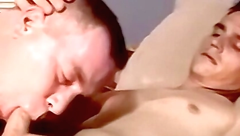 Savann harper, alexi competit off her pussy