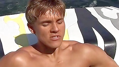 Ramon nomar, a littlex in beauty video