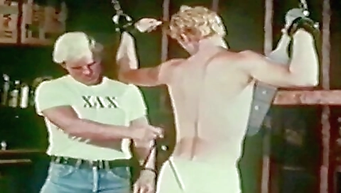 Hawt sweetheart takes on two men lubric-fe